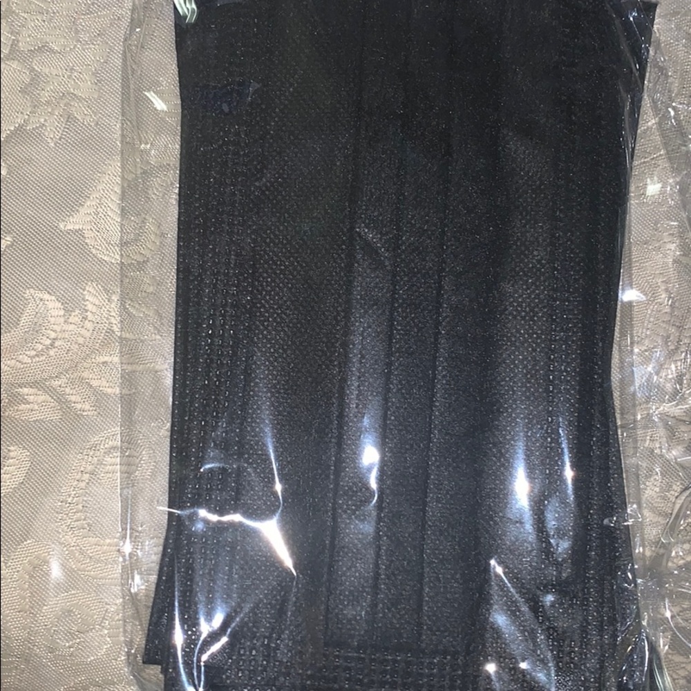 Black breathable mask 10 pieces